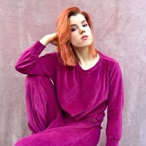 Meet your Posher, Eliza